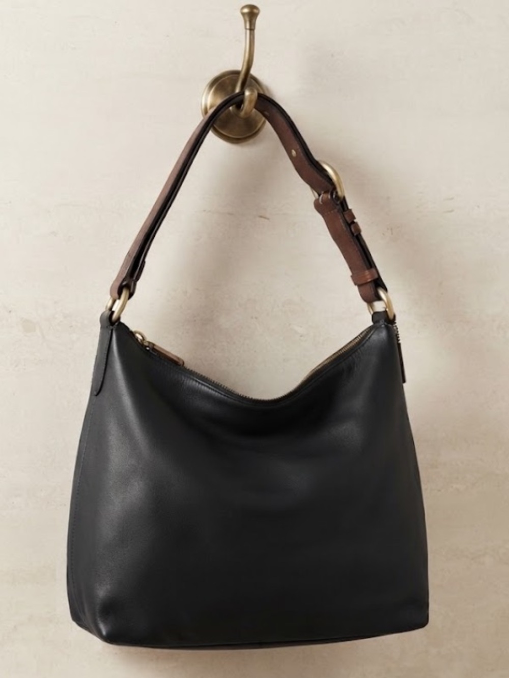 Cole Haan 90s / Y2K slouchy black leather hobo Shoulder bag